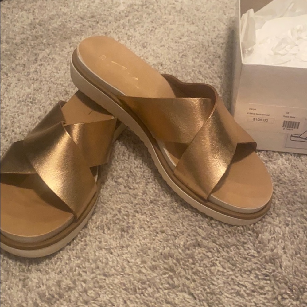 Rebel rose gold slides
